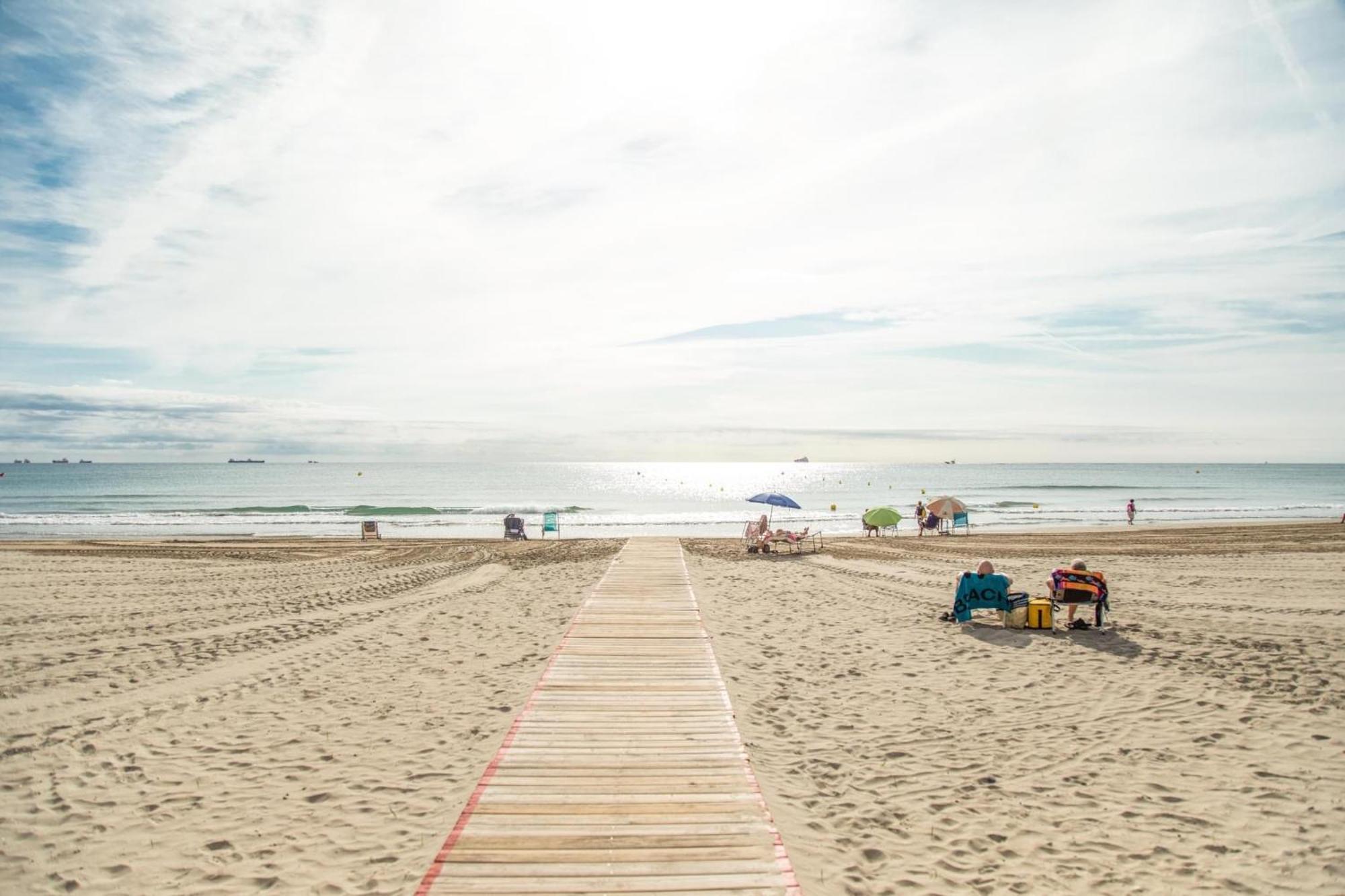 Apartbeach Golden I Muy Luminoso Junto Playa Y Climatizado سالو المظهر الخارجي الصورة